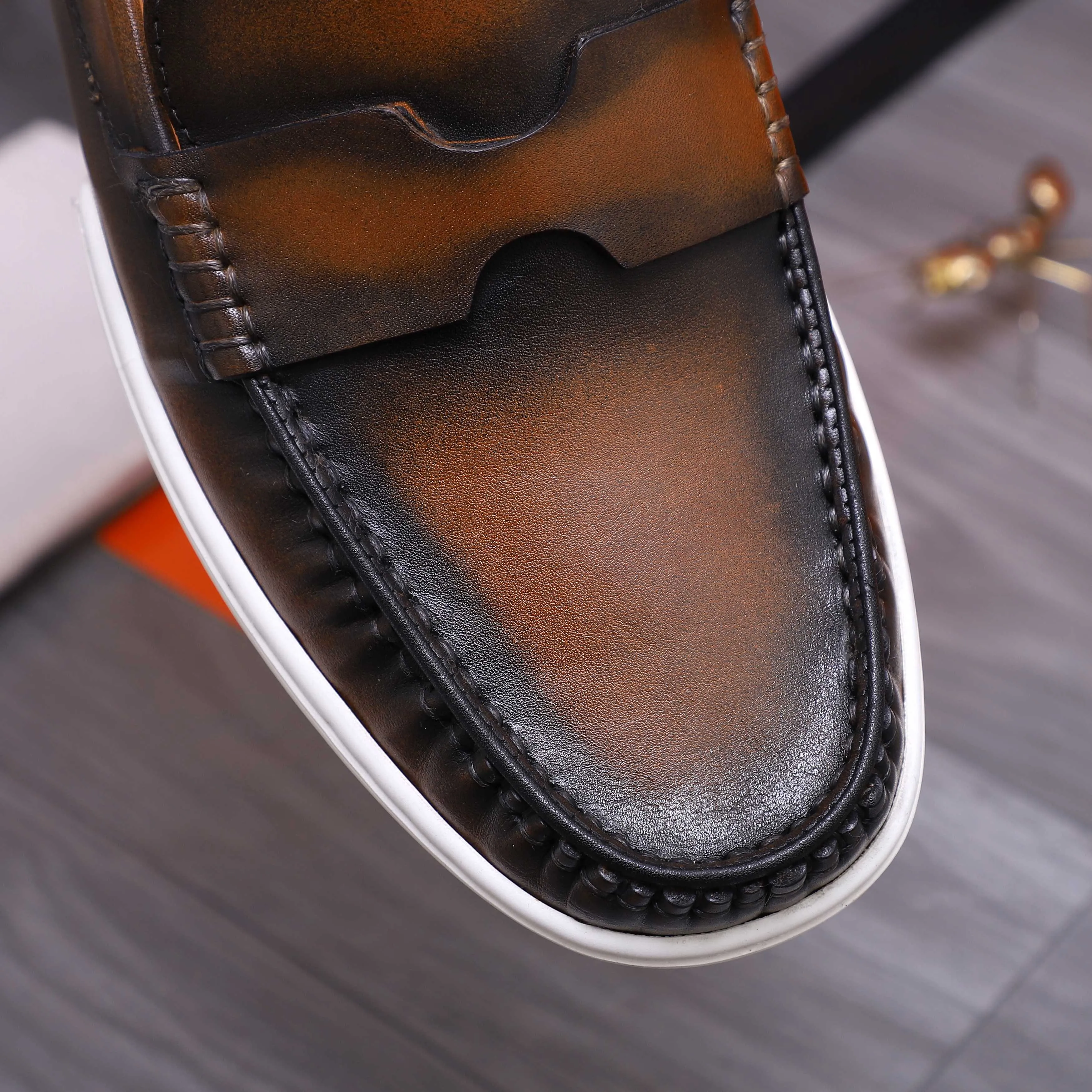 Men's shoes 💰500 Product trademark: HERMES "Hermes" casual slip-on leather shoes Regular size: 38-46 (45.46 custom-made, non-refundable) Product materials: Selected color-brushed cowhide upper, cowhide lining, original outsole